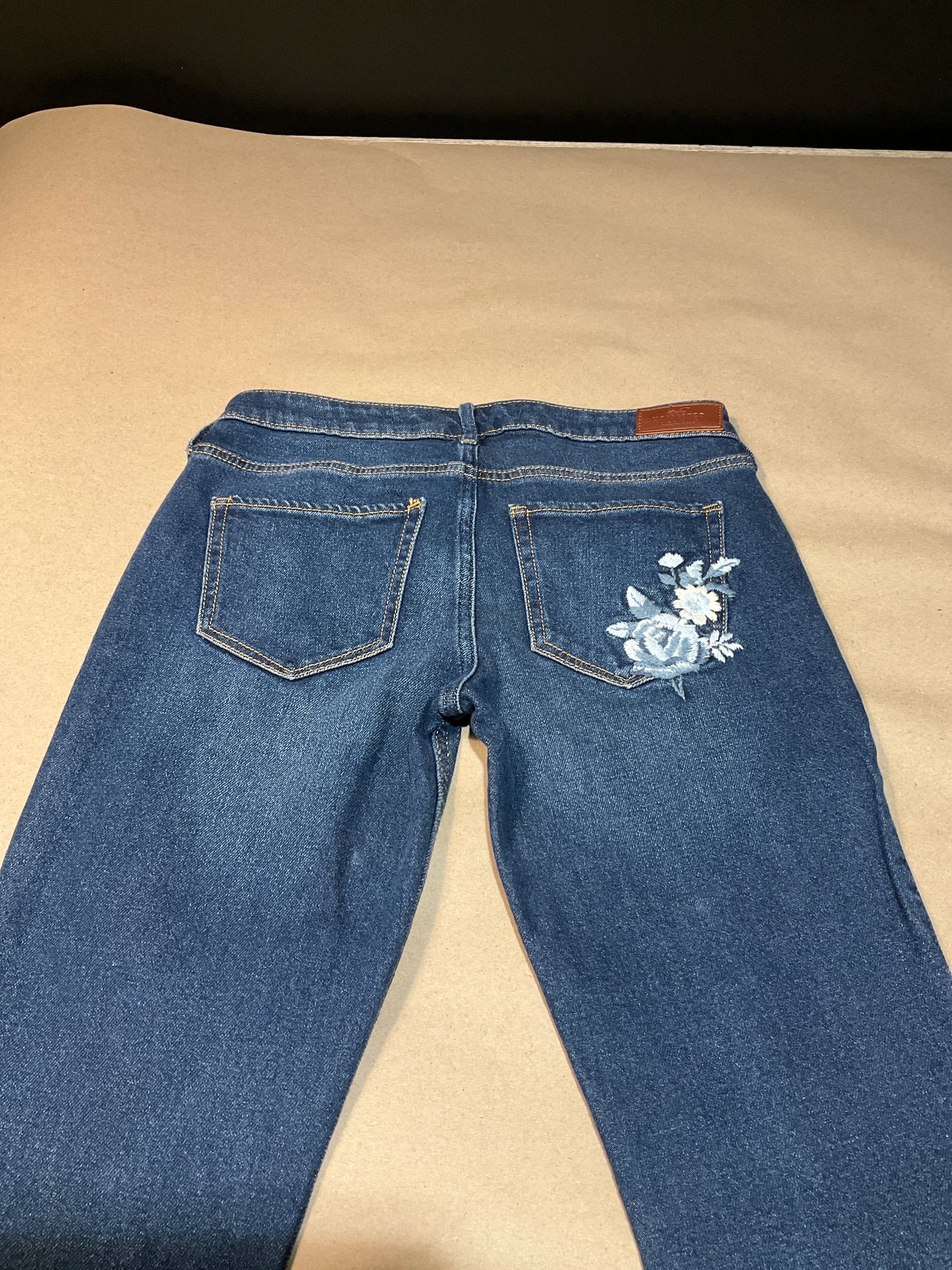 Hollister Low Rise Super Skinny Jean