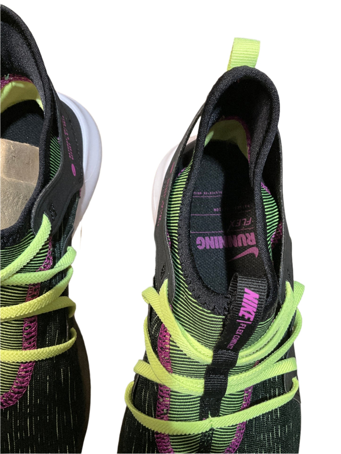 Nike Flex Contact 3 Sneakers