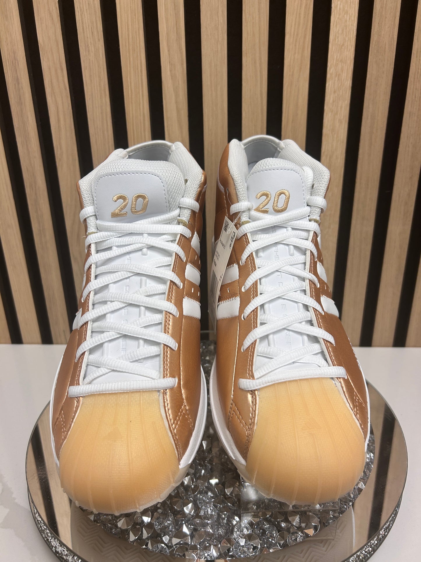 Adidas Pro Model 2G Gold Medal