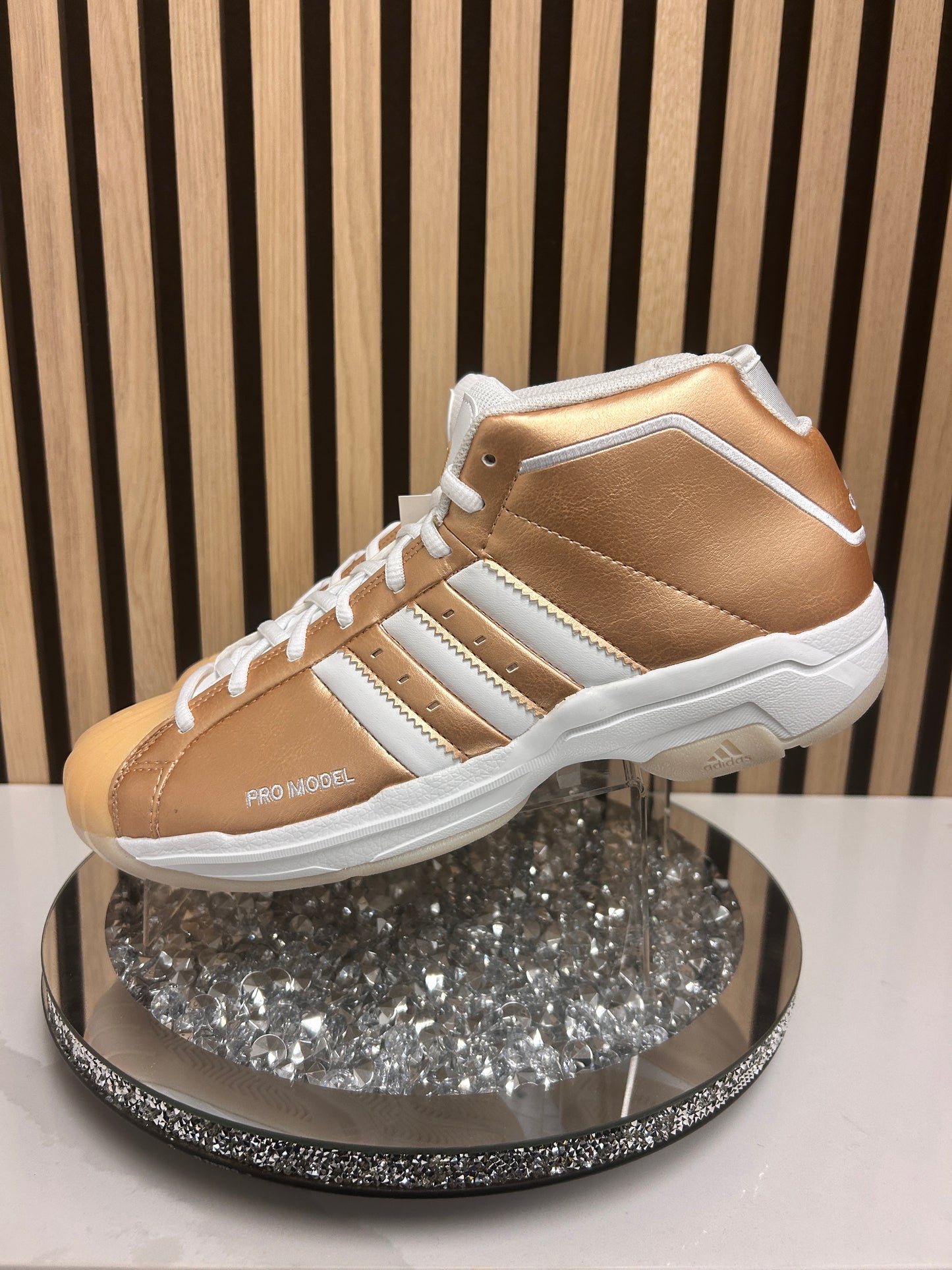 Adidas Pro Model 2G Gold Medal