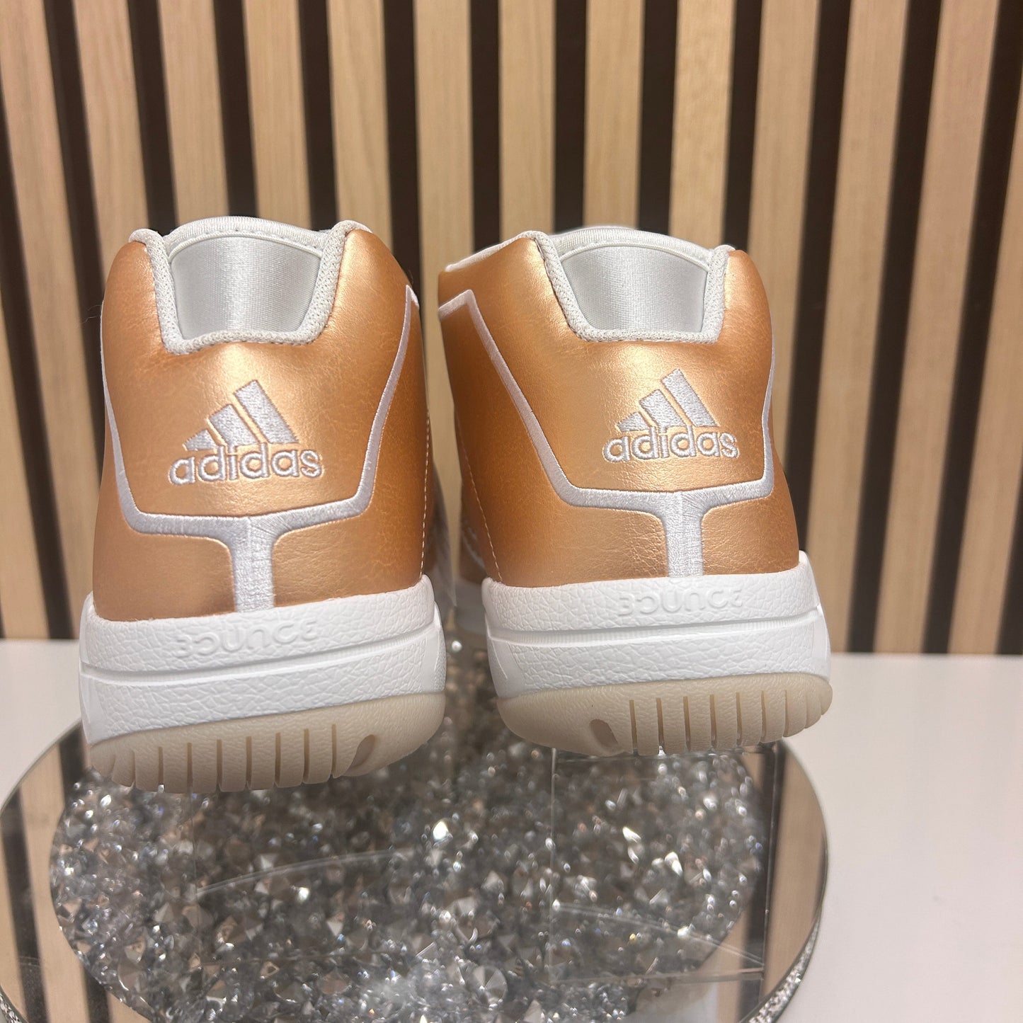 Adidas Pro Model 2G Gold Medal