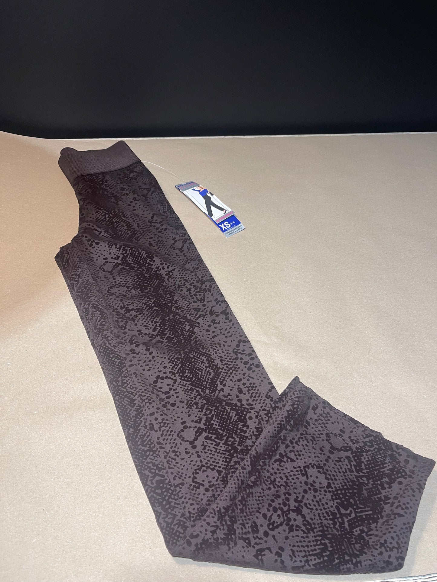 NYGARD Straight Slims Leggings