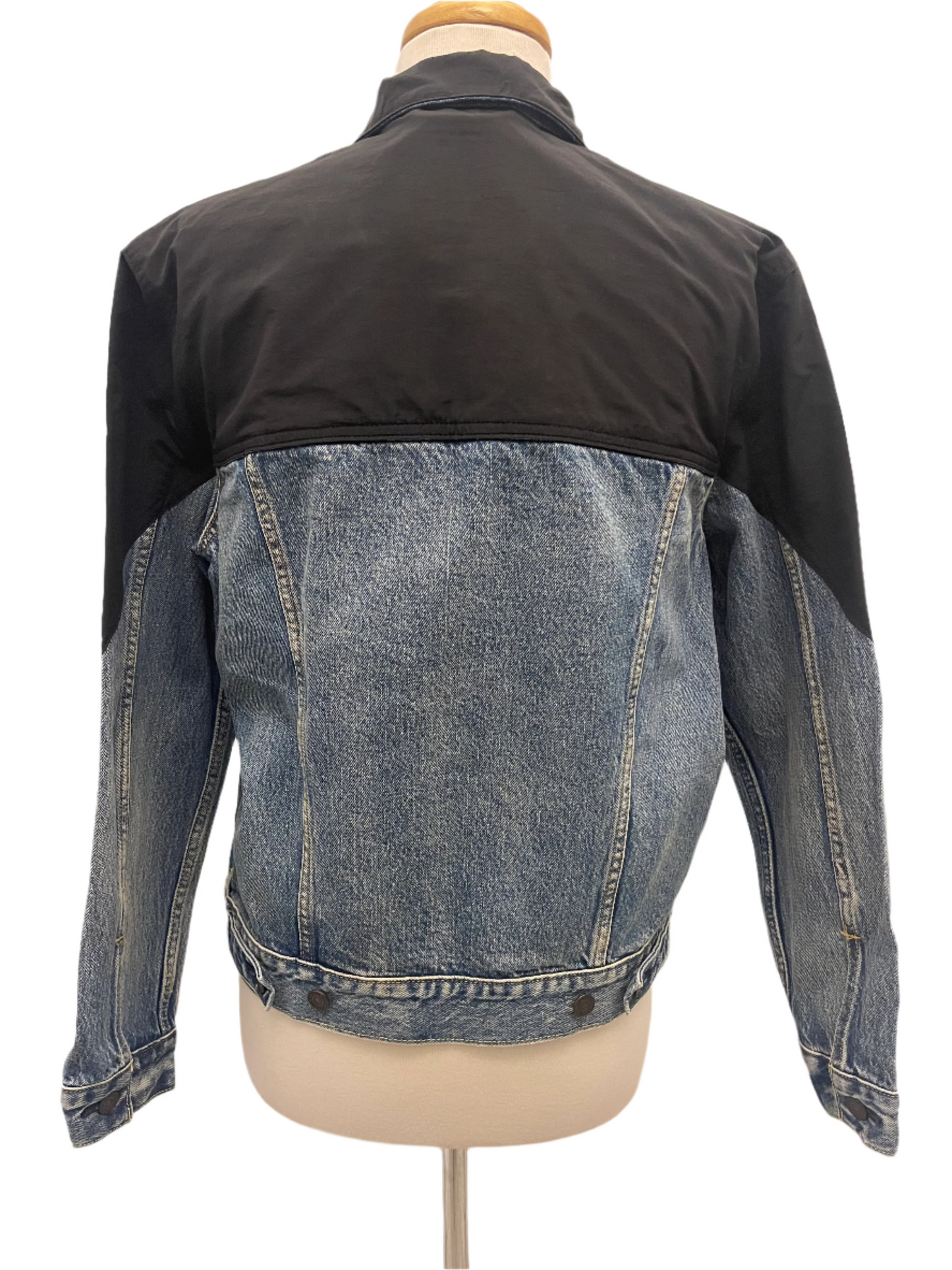 Levi's Mockneck Trucker Jacket