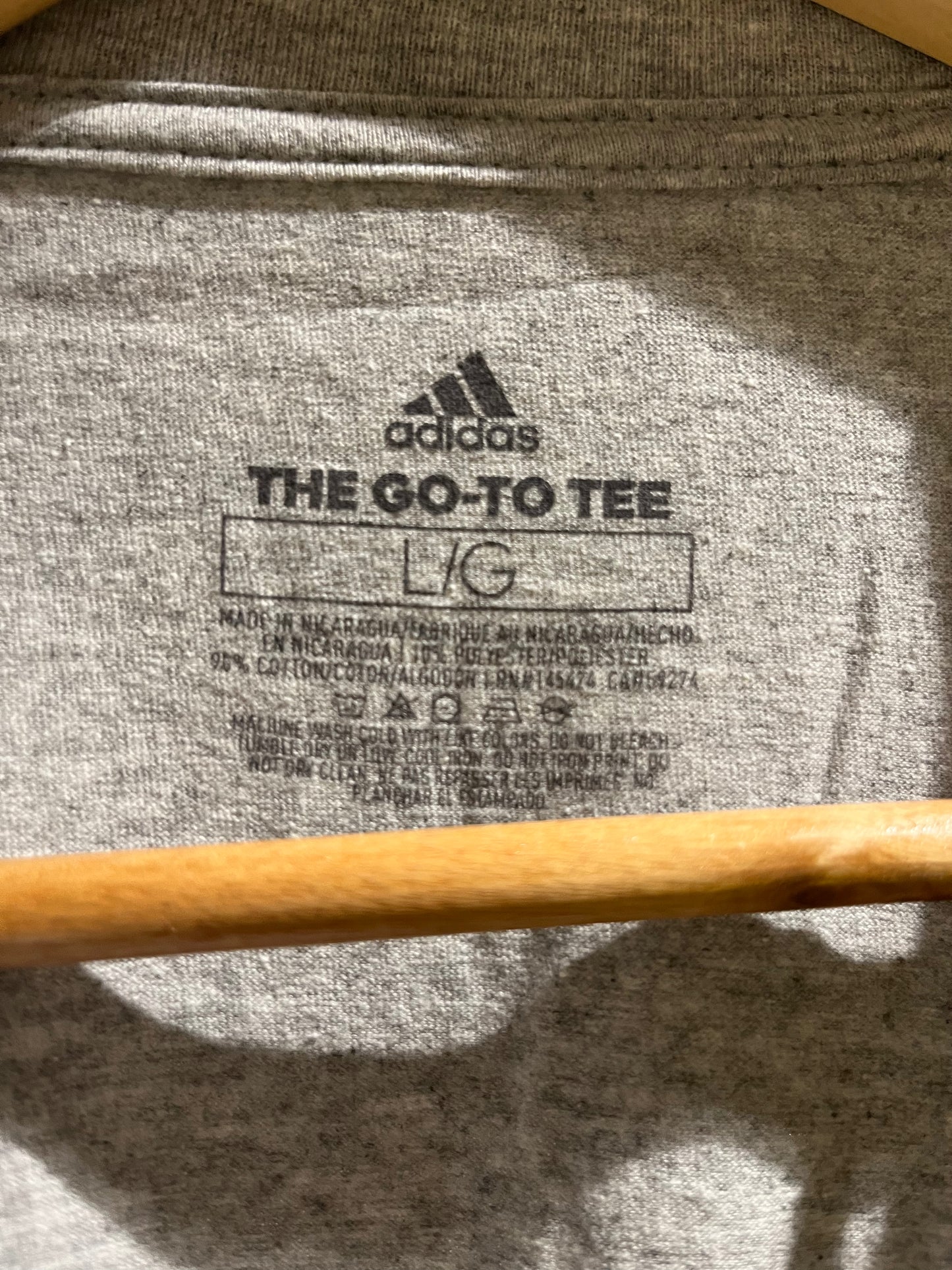 Adidas T-shirt