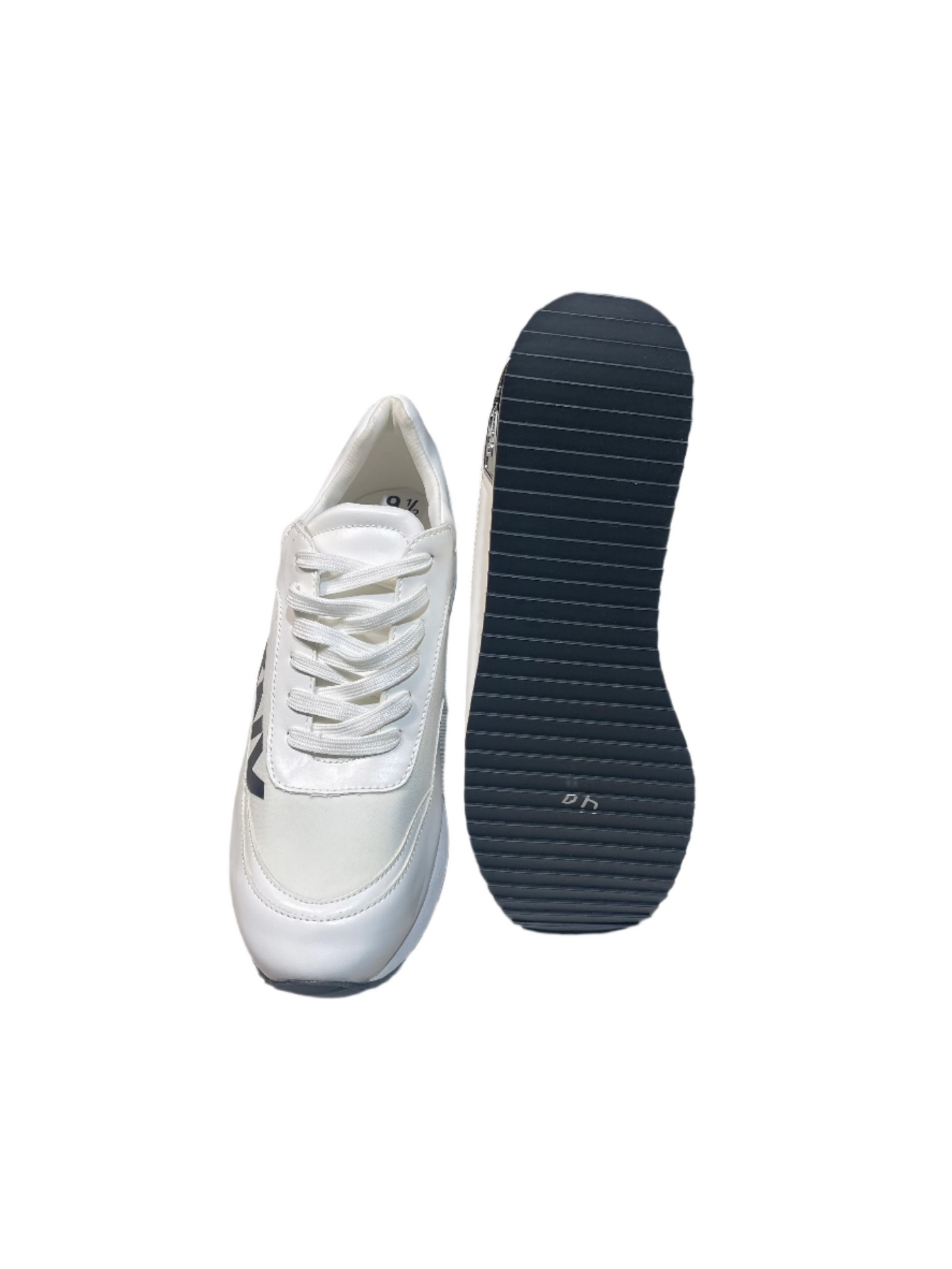DKNY Arlan Sneakers