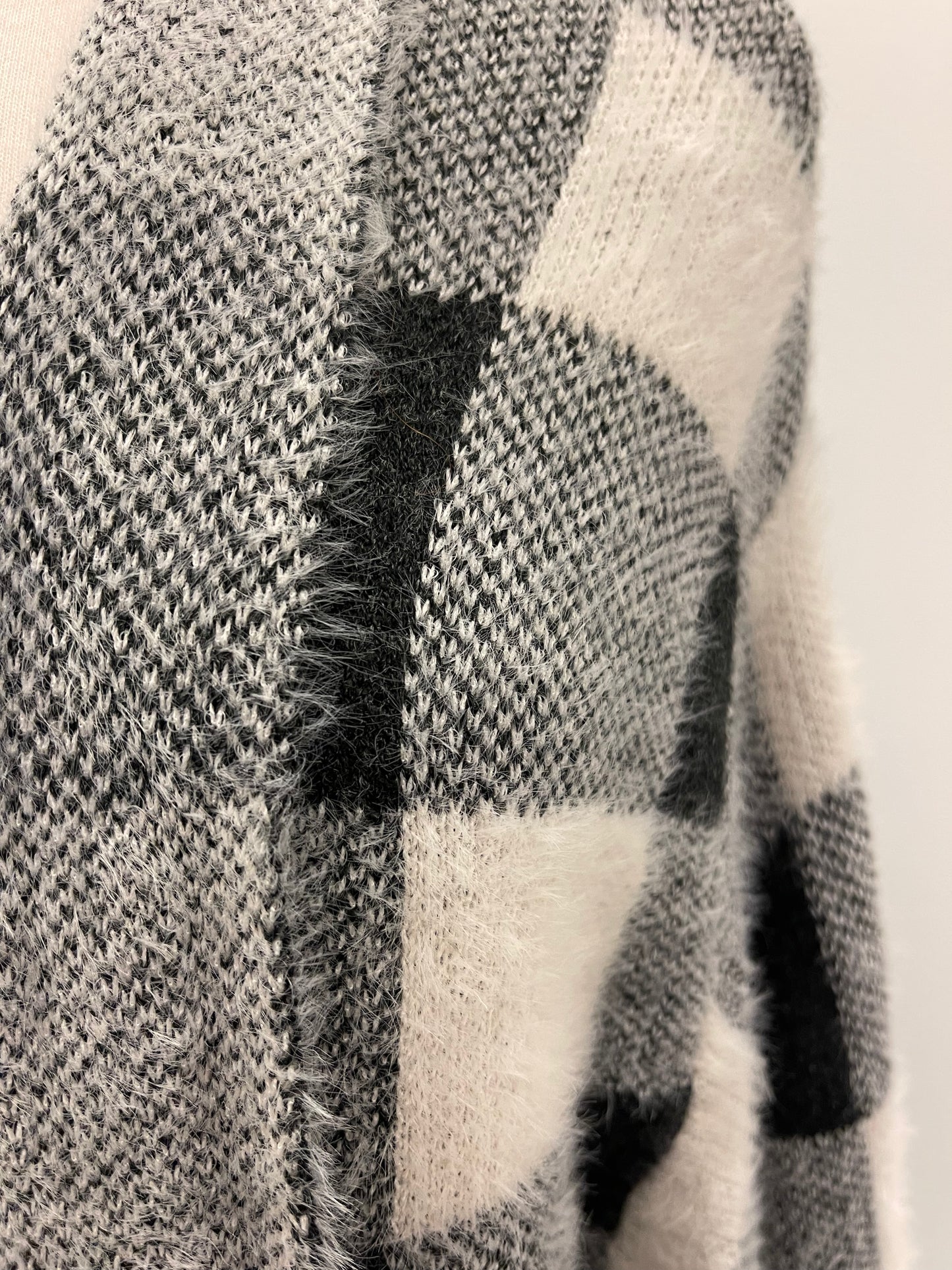 THE LIMITED Houndstooth Print Cardigan