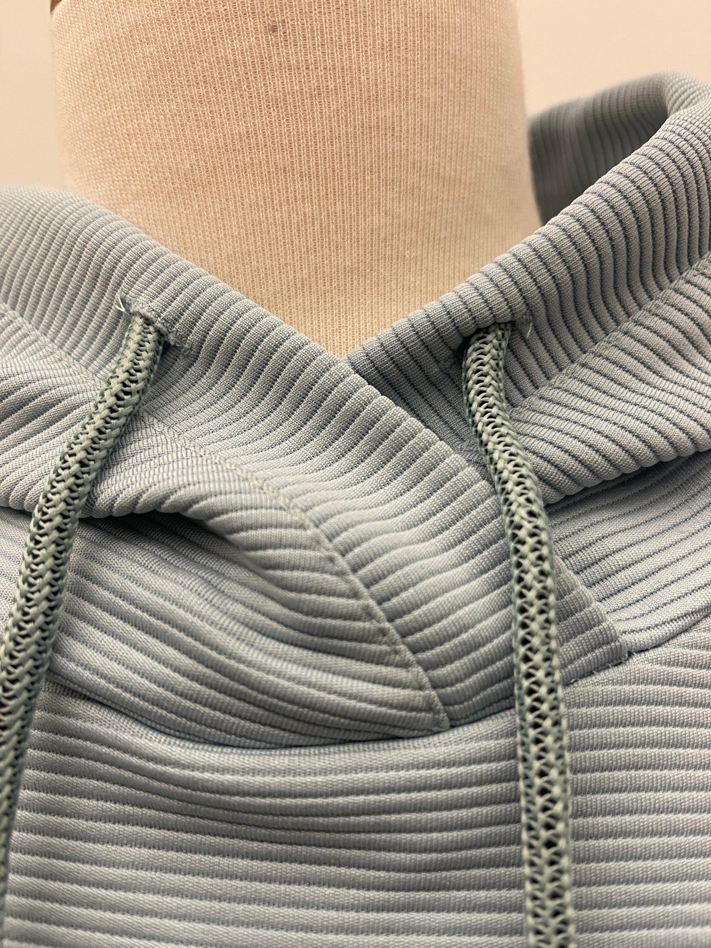 Soho Sports Pullover