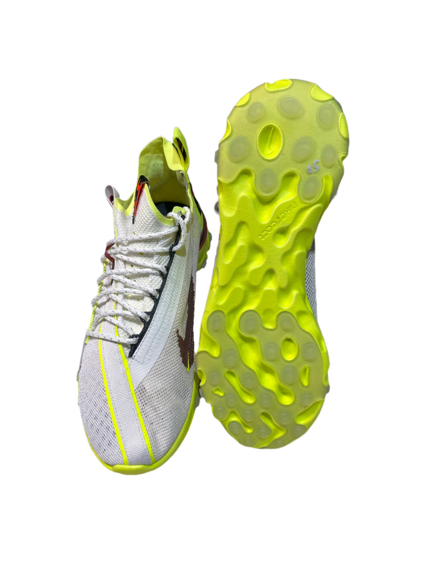NIKE ISPA Sneakers