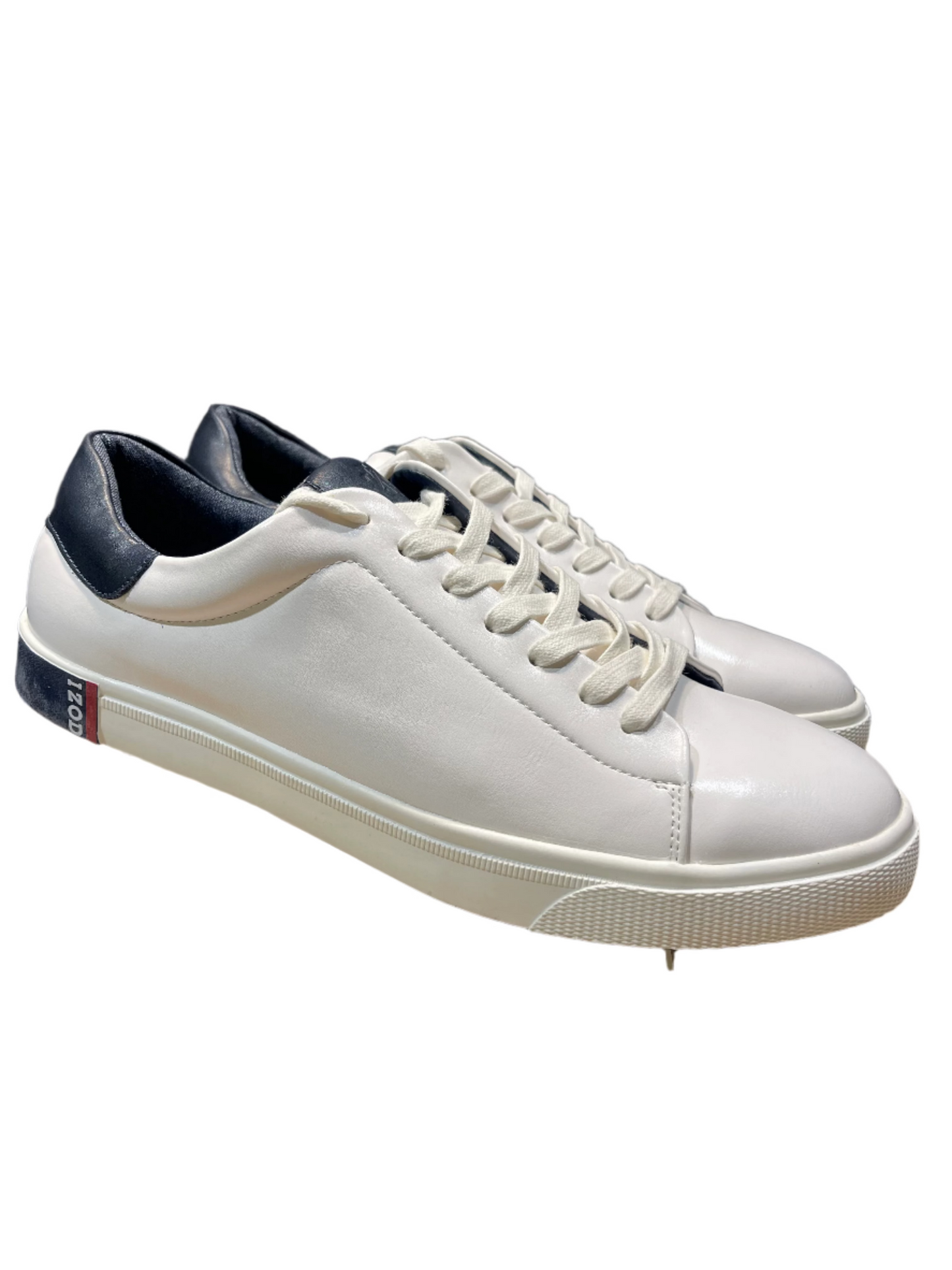 Izod Ira Sneakers