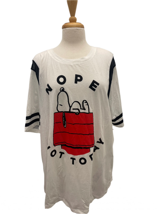 Snoopy T-shirt
