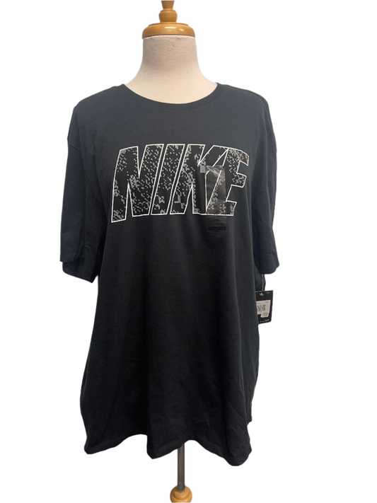 Nike T-shirt